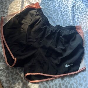 Nike Women’s Tempo Running Shorts — Size XL (Black and Pink)